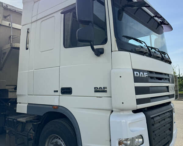 Белый Даф XF 105, объемом двигателя 0 л и пробегом 1 тыс. км за 8000 $, фото 1 на Automoto.ua