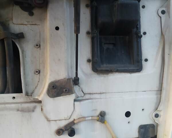 Білий Даф XF 105, об'ємом двигуна 12.9 л та пробігом 807 тис. км за 23500 $, фото 9 на Automoto.ua