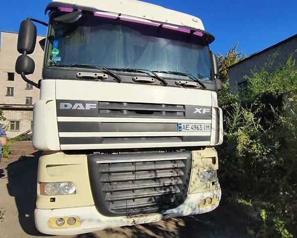 Даф XF 105 2009 в Каменское - Днепродзержинск на Automoto.ua Белый Даф XF 105, объемом двигателя 12.9 л и пробегом 1 тыс. км за 15000 $, фото 2 на Automoto.ua