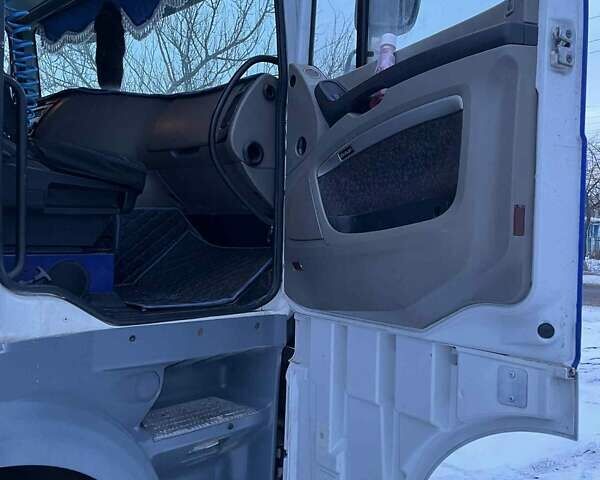 Білий Даф XF 105, об'ємом двигуна 12.9 л та пробігом 10 тис. км за 10000 $, фото 14 на Automoto.ua