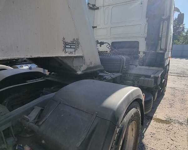 Білий Даф XF 105, об'ємом двигуна 12.9 л та пробігом 2 тис. км за 16000 $, фото 1 на Automoto.ua