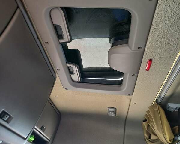 Белый Даф XF 105, объемом двигателя 0 л и пробегом 2 тыс. км за 77000 $, фото 19 на Automoto.ua