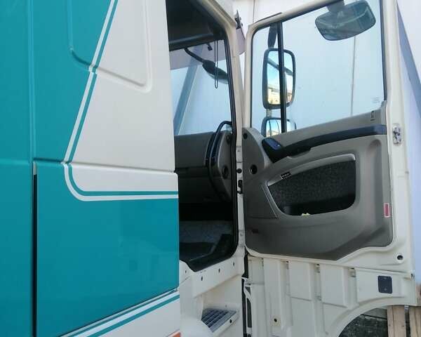 Білий Даф XF 105, об'ємом двигуна 12.9 л та пробігом 1 тис. км за 12500 $, фото 32 на Automoto.ua