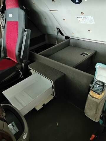 Білий Даф XF 105, об'ємом двигуна 12.9 л та пробігом 887 тис. км за 11300 $, фото 8 на Automoto.ua