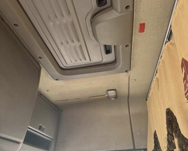Білий Даф XF 105, об'ємом двигуна 12.9 л та пробігом 2 тис. км за 13000 $, фото 4 на Automoto.ua