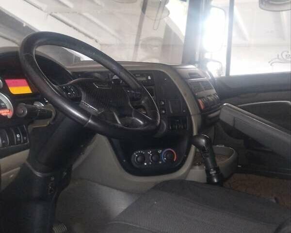 Білий Даф XF 105, об'ємом двигуна 12.9 л та пробігом 2 тис. км за 13000 $, фото 8 на Automoto.ua