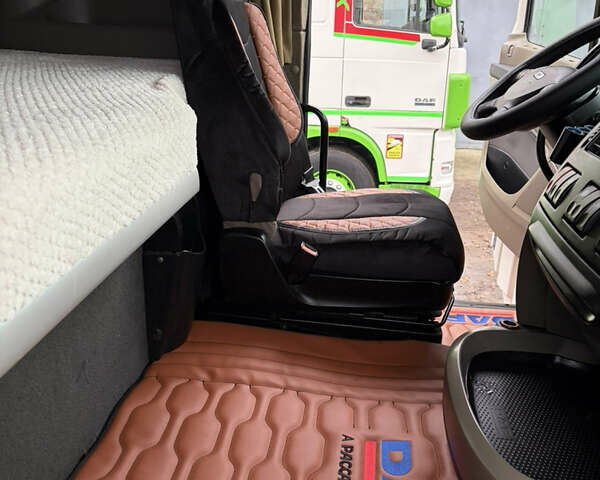 Білий Даф XF 105, об'ємом двигуна 12.9 л та пробігом 743 тис. км за 12500 $, фото 23 на Automoto.ua