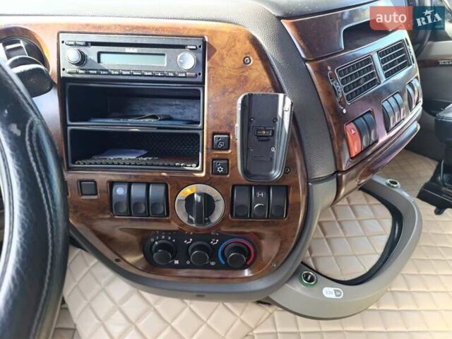 Белый Даф XF 105, объемом двигателя 12.8 л и пробегом 220 тыс. км за 13800 $, фото 14 на Automoto.ua