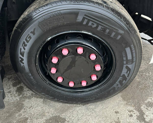 Белый Даф XF 105, объемом двигателя 12.9 л и пробегом 130 тыс. км за 19500 $, фото 8 на Automoto.ua