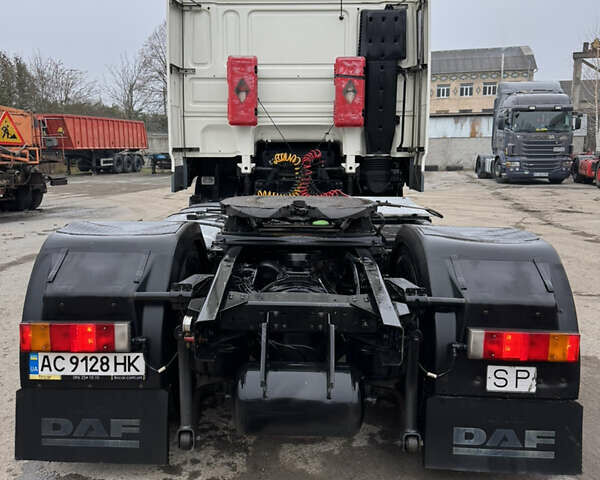 Белый Даф XF 105, объемом двигателя 12.9 л и пробегом 130 тыс. км за 19500 $, фото 4 на Automoto.ua