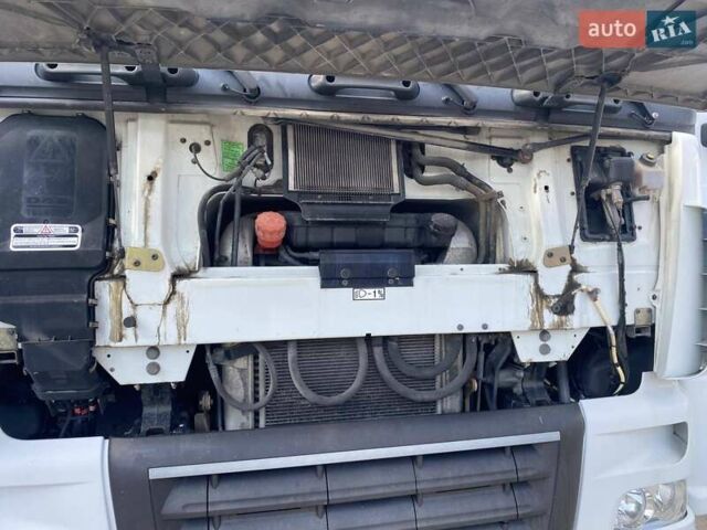 Белый Даф XF 105, объемом двигателя 12.9 л и пробегом 986 тыс. км за 17500 $, фото 13 на Automoto.ua