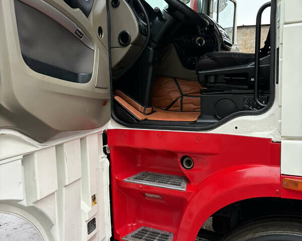 Білий Даф XF 105, об'ємом двигуна 12.9 л та пробігом 743 тис. км за 12500 $, фото 26 на Automoto.ua