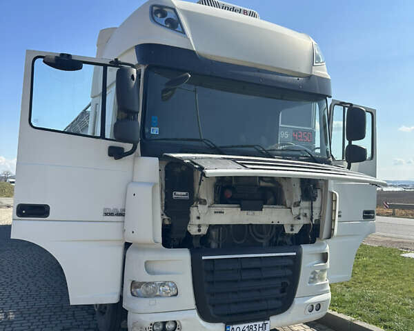 Белый Даф XF 105, объемом двигателя 12.9 л и пробегом 850 тыс. км за 13000 $, фото 2 на Automoto.ua
