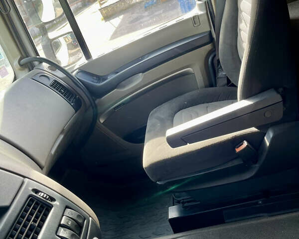 Белый Даф XF 105, объемом двигателя 12.9 л и пробегом 869 тыс. км за 14500 $, фото 30 на Automoto.ua