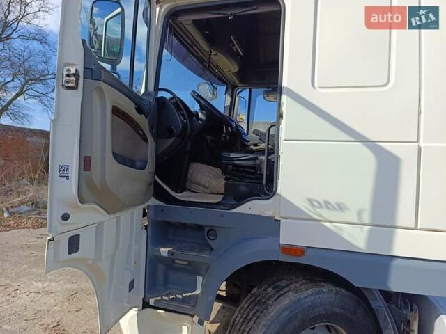 Белый Даф XF 105, объемом двигателя 12.8 л и пробегом 220 тыс. км за 13800 $, фото 13 на Automoto.ua