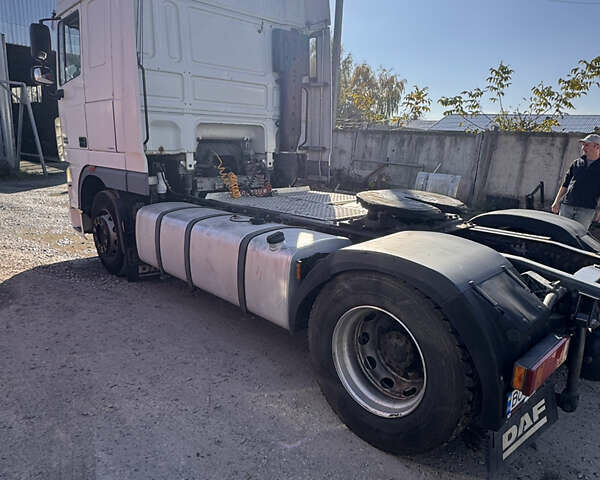 Даф XF 105 2011 у Тернополі на Automoto.ua Білий Даф XF 105, об'ємом двигуна 12.9 л та пробігом 1 тис. км за 12500 $, фото 4 на Automoto.ua