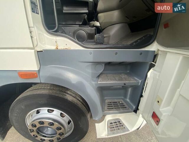 Білий Даф XF 105, об'ємом двигуна 12.9 л та пробігом 1 тис. км за 8900 $, фото 5 на Automoto.ua