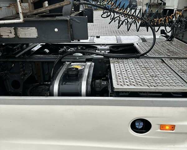 Белый Даф XF 105, объемом двигателя 12.9 л и пробегом 2 тыс. км за 11000 $, фото 3 на Automoto.ua