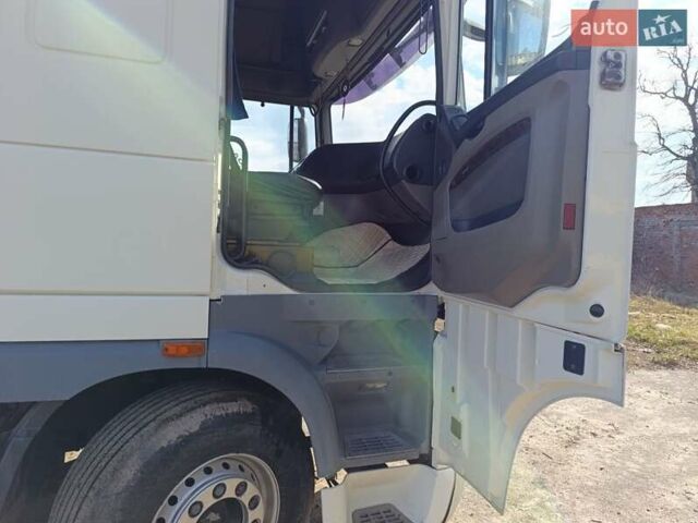 Белый Даф XF 105, объемом двигателя 12.8 л и пробегом 220 тыс. км за 13800 $, фото 2 на Automoto.ua