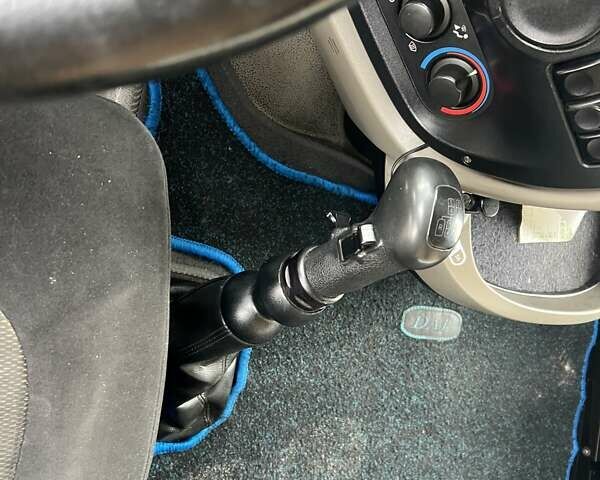 Белый Даф XF 105, объемом двигателя 0 л и пробегом 973 тыс. км за 12100 $, фото 3 на Automoto.ua
