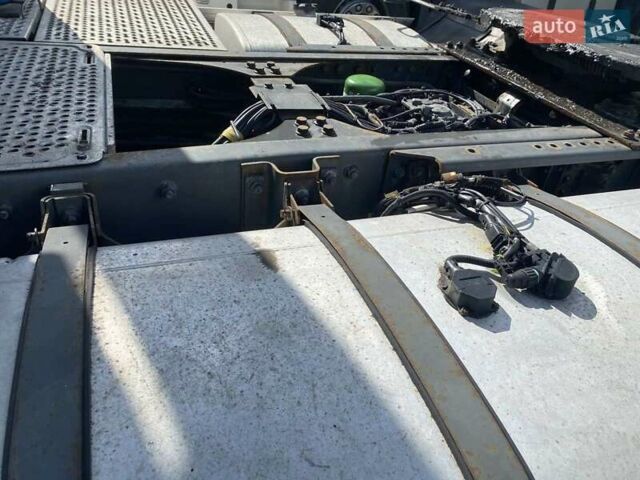 Белый Даф XF 105, объемом двигателя 12.9 л и пробегом 986 тыс. км за 17500 $, фото 14 на Automoto.ua