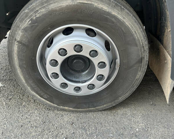 Белый Даф XF 105, объемом двигателя 12.9 л и пробегом 999 тыс. км за 10699 $, фото 4 на Automoto.ua