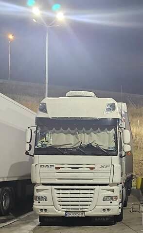 Белый Даф XF 105, объемом двигателя 12.9 л и пробегом 120 тыс. км за 15500 $, фото 6 на Automoto.ua