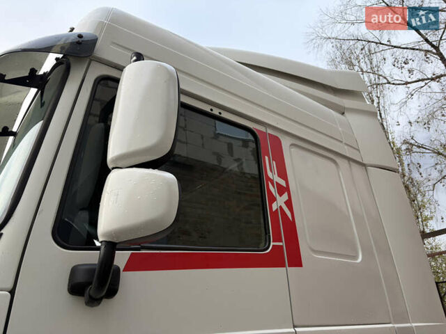 Белый Даф XF 105, объемом двигателя 12.9 л и пробегом 950 тыс. км за 12500 $, фото 8 на Automoto.ua