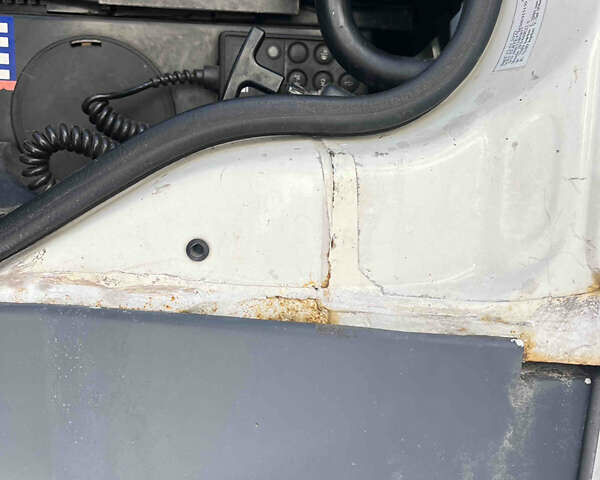 Белый Даф XF 105, объемом двигателя 12.9 л и пробегом 958 тыс. км за 14200 $, фото 1 на Automoto.ua