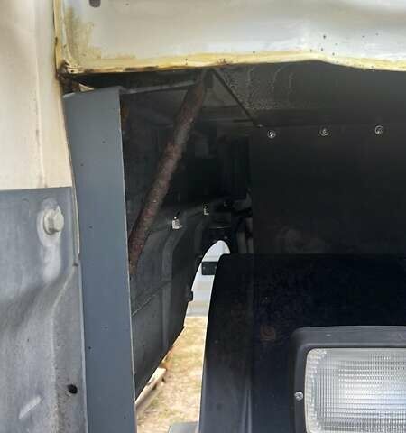 Білий Даф XF 105, об'ємом двигуна 12.9 л та пробігом 805 тис. км за 12500 $, фото 23 на Automoto.ua