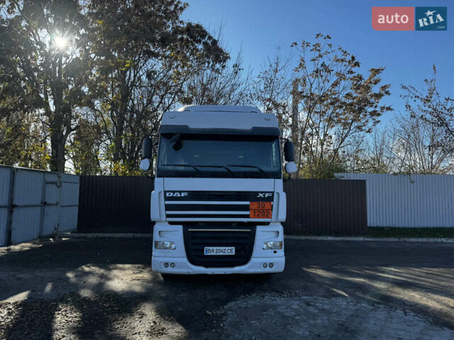 Даф XF 105 2012 у Кропивницькому (Кіровограді) на Automoto.ua Білий Даф XF 105, об'ємом двигуна 12.9 л та пробігом 1 тис. км за 11200 $, фото 5 на Automoto.ua