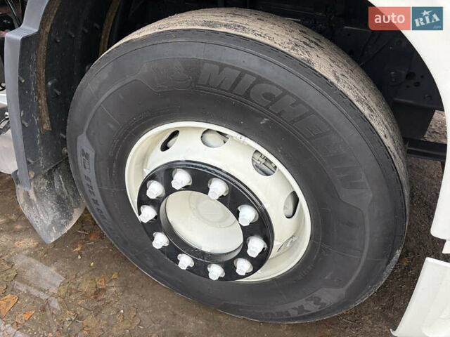 Белый Даф XF 105, объемом двигателя 12.9 л и пробегом 950 тыс. км за 12500 $, фото 12 на Automoto.ua