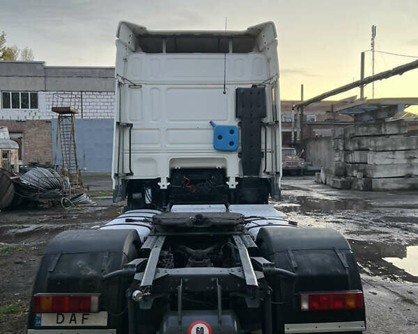 Даф XF 105 2012 в Черкассах на Automoto.ua Белый Даф XF 105, объемом двигателя 12.9 л и пробегом 120 тыс. км за 12500 $, фото 9 на Automoto.ua