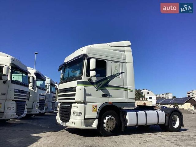 Белый Даф XF 105, объемом двигателя 12.9 л и пробегом 100 тыс. км за 15500 $, фото 3 на Automoto.ua