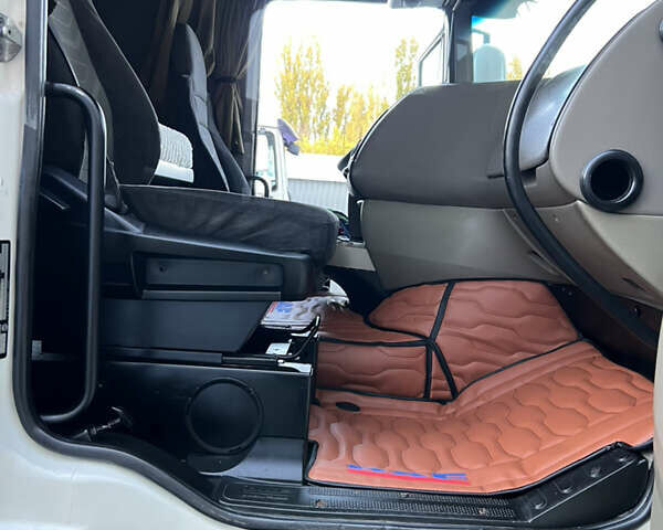 Даф XF 105 2012 в Черкассах на Automoto.ua Белый Даф XF 105, объемом двигателя 12.9 л и пробегом 120 тыс. км за 12500 $, фото 21 на Automoto.ua