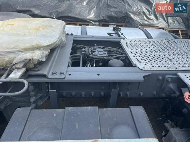 Білий Даф XF 105, об'ємом двигуна 12.9 л та пробігом 805 тис. км за 12500 $, фото 16 на Automoto.ua