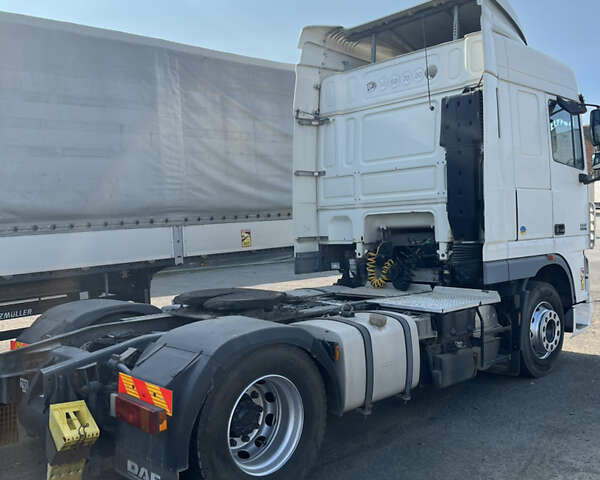 Белый Даф XF 105, объемом двигателя 12.9 л и пробегом 999 тыс. км за 10699 $, фото 13 на Automoto.ua