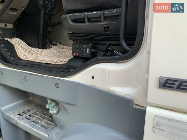 Білий Даф XF 105, об'ємом двигуна 12.5 л та пробігом 900 тис. км за 18700 $, фото 48 на Automoto.ua