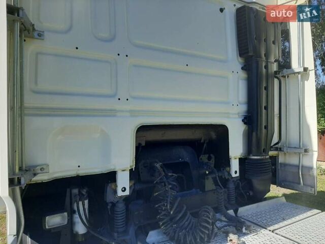 Білий Даф XF 105, об'ємом двигуна 12.9 л та пробігом 805 тис. км за 12500 $, фото 29 на Automoto.ua