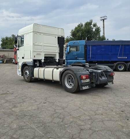 Белый Даф XF 105, объемом двигателя 12.9 л и пробегом 920 тыс. км за 9500 $, фото 1 на Automoto.ua