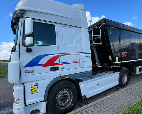 Белый Даф XF 105, объемом двигателя 12.9 л и пробегом 230 тыс. км за 21000 $, фото 13 на Automoto.ua