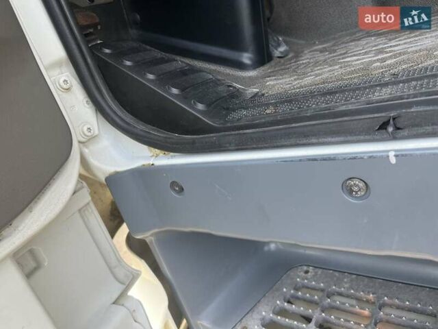 Білий Даф XF 105, об'ємом двигуна 12.9 л та пробігом 805 тис. км за 12500 $, фото 11 на Automoto.ua