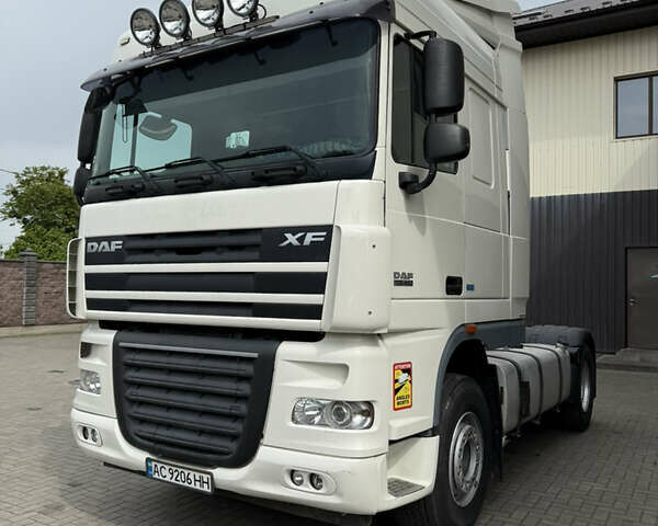 Белый Даф XF 105, объемом двигателя 12.9 л и пробегом 564 тыс. км за 22900 $, фото 2 на Automoto.ua