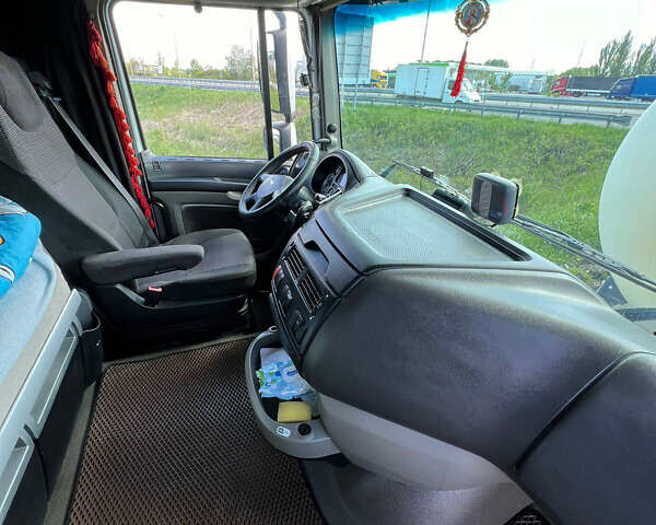 Белый Даф XF 105, объемом двигателя 12.9 л и пробегом 230 тыс. км за 21000 $, фото 8 на Automoto.ua