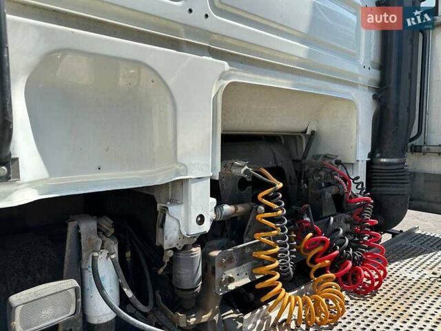 Белый Даф XF 105, объемом двигателя 12.9 л и пробегом 822 тыс. км за 35000 $, фото 13 на Automoto.ua