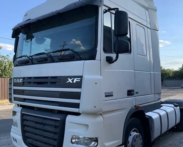 Білий Даф XF 105, об'ємом двигуна 12.5 л та пробігом 900 тис. км за 18700 $, фото 1 на Automoto.ua