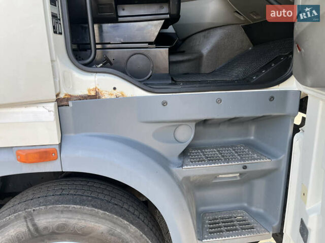 Белый Даф XF 105, объемом двигателя 12.9 л и пробегом 999 тыс. км за 10699 $, фото 23 на Automoto.ua