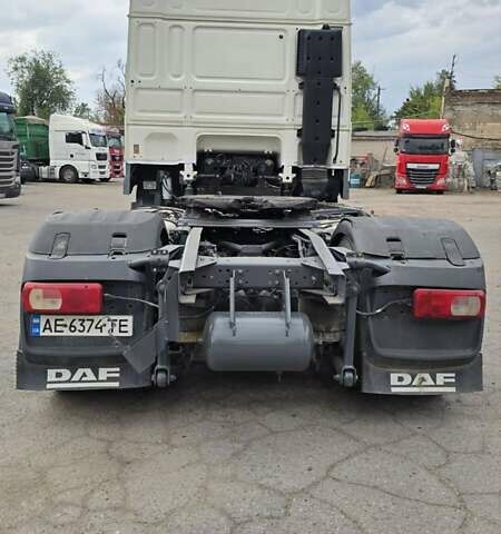 Белый Даф XF 105, объемом двигателя 12.9 л и пробегом 920 тыс. км за 9500 $, фото 3 на Automoto.ua