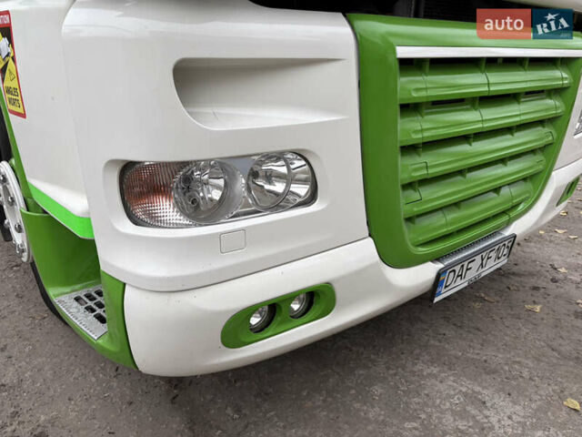 Белый Даф XF 105, объемом двигателя 12.9 л и пробегом 1 тыс. км за 15000 $, фото 10 на Automoto.ua