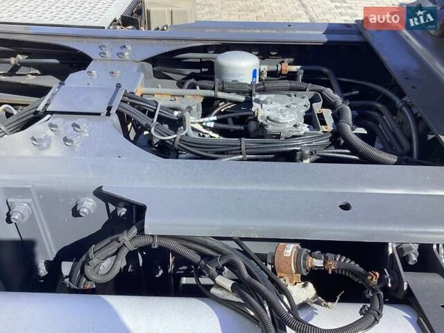 Белый Даф XF 105, объемом двигателя 12.9 л и пробегом 100 тыс. км за 15500 $, фото 15 на Automoto.ua